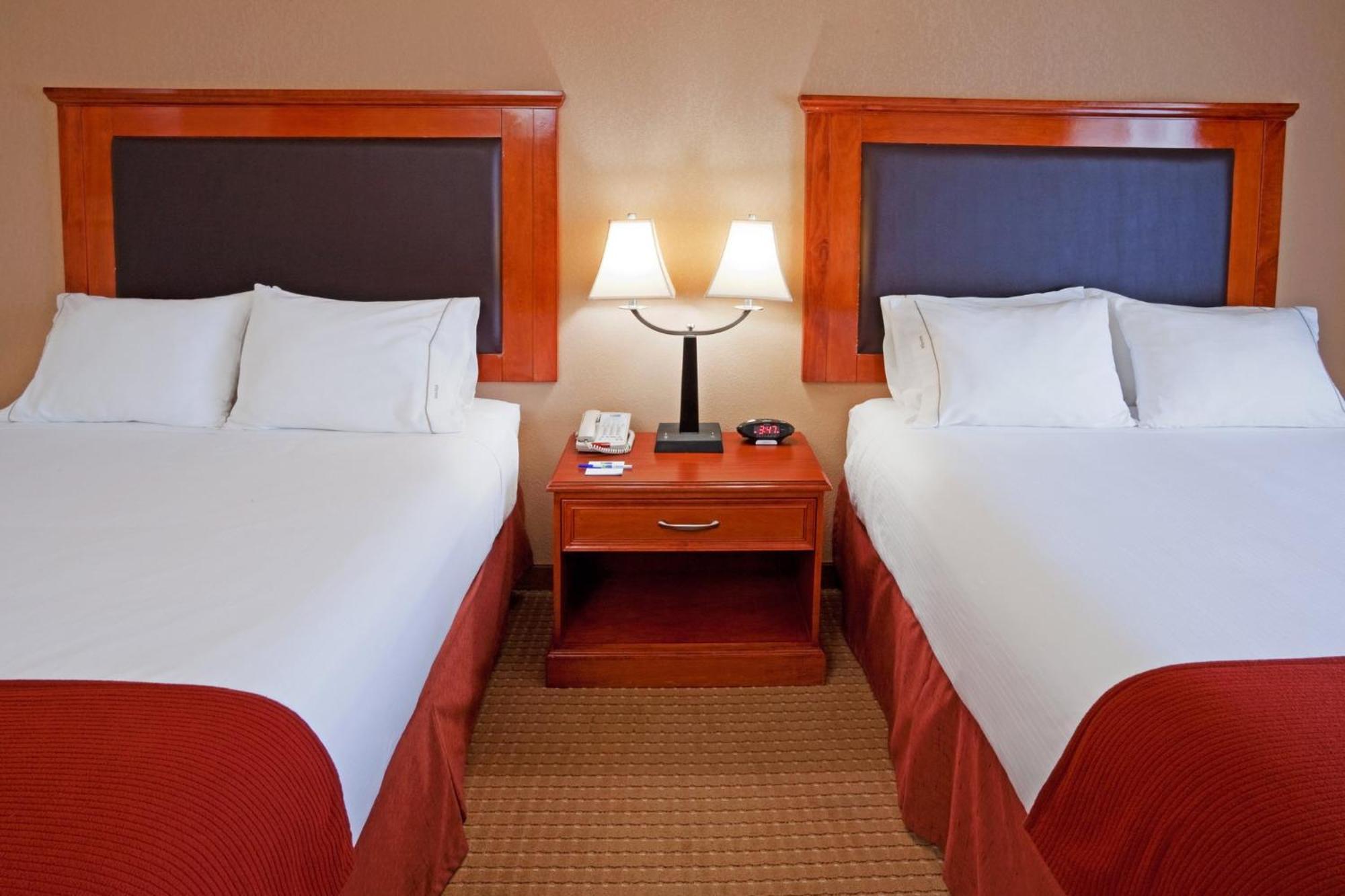 Holiday Inn Express & Suites Albany Airport Area - Latham By Ihg Ngoại thất bức ảnh