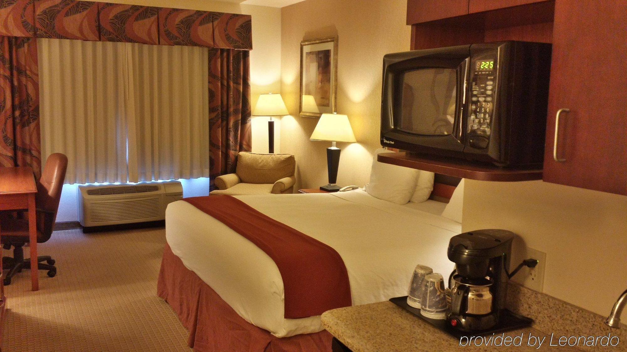 Holiday Inn Express & Suites Albany Airport Area - Latham By Ihg Ngoại thất bức ảnh