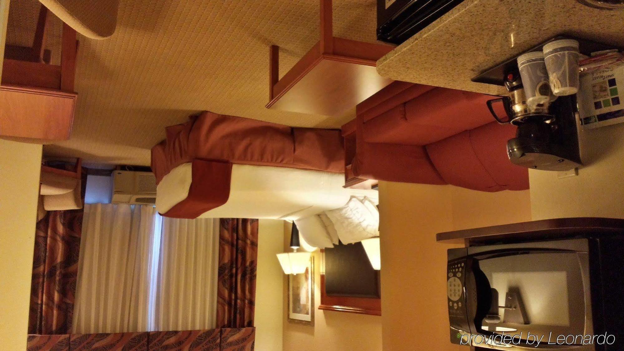 Holiday Inn Express & Suites Albany Airport Area - Latham By Ihg Ngoại thất bức ảnh